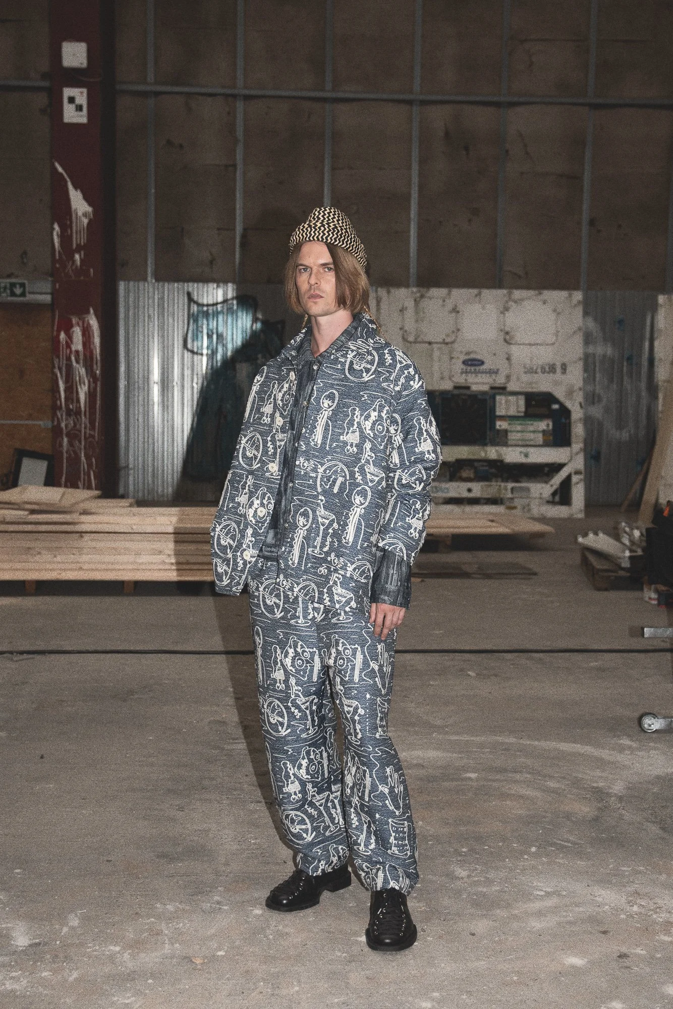 BEHIND THE SCENES OF HENRIK VIBSKOV BY ALEXANDRE BANGOURA — Numéro